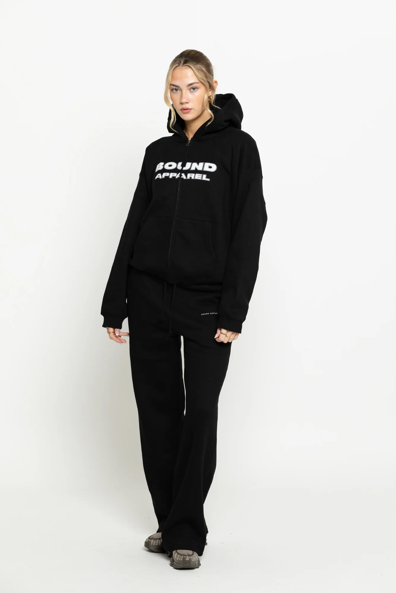 Black Ultimate Zippy - Image 4
